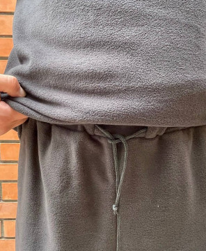 ЧОЛОВІЧА ФЛІСОВА ТЕРМОБІЛИЗНА СІРОГО КОЛЬОРУ