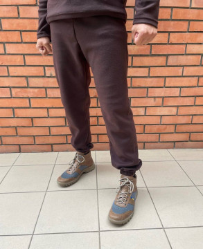 ЧОЛОВІЧА ФЛІСОВА ТЕРМОБІЛИЗНА КОРИЧНЕВОГО КОЛЬОРУ