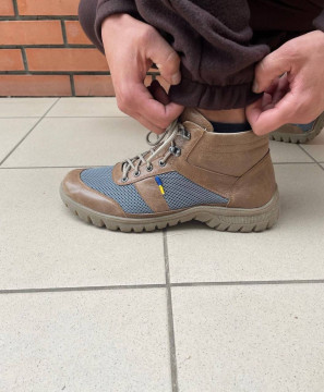 ЧОЛОВІЧА ФЛІСОВА ТЕРМОБІЛИЗНА КОРИЧНЕВОГО КОЛЬОРУ