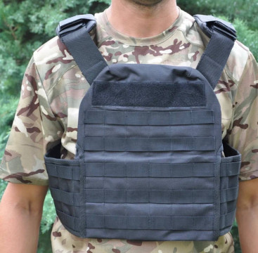 Універсальна регульована плитоноска чорного кольору, без плит