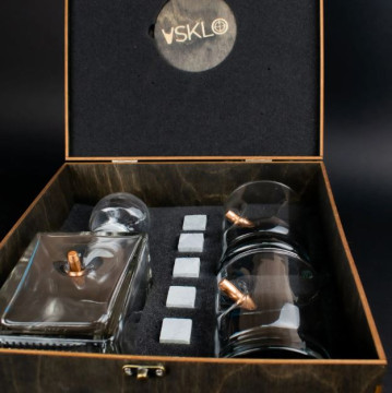 VIP набір: келихи та графін