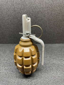 Страйкбольна імітаційно-тренувальна граната з активною чекою ПІРО-Ф1 горох