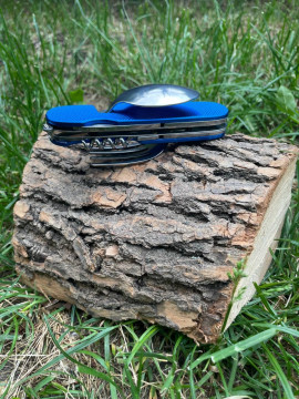 Кишеньковий ніж-мультитул зі столовими приборами 6 в 1