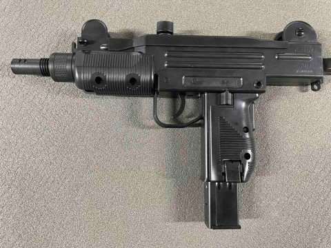ПНЕВМАТИЧНИЙ ПІСТОЛЕТ-КУЛЕМЕТ UMAREC IWI MINI UZI BLOWBACK 4.5мм