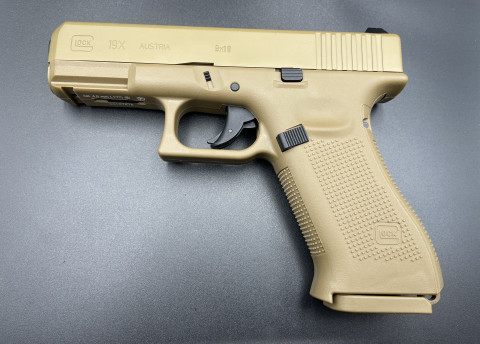 ПНЕВМАТИЧНИЙ ПІСТОЛЕТ UMAREX GLOCK 19X NON- BLOWBACK КАЛ.4,5ММ