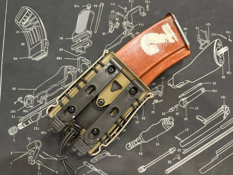 Професійний підсумок під магазин AR-15 АК47/74, койот