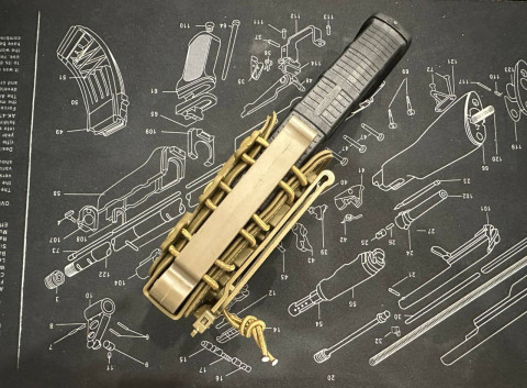 Відкритий м`який тактичний підсумок для магазинів АК47/74 AR-15, пісок