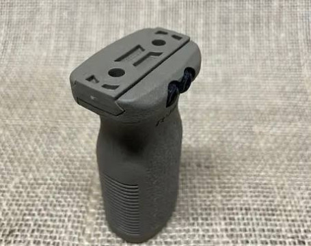 Руків'я переносу вогню, пісок Magpul RVG 1913 Picatinny