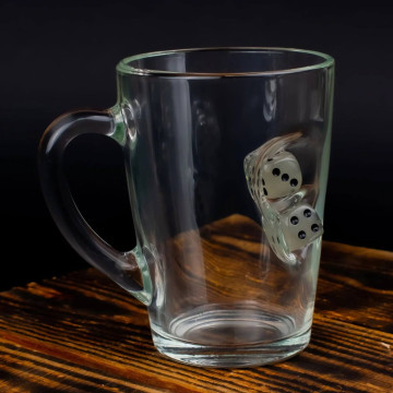 Чашка з кубиком