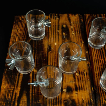 Чарка з болтом та баранцем