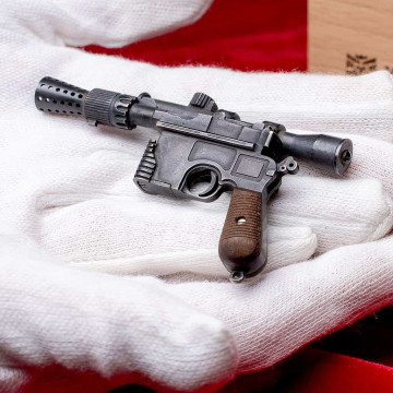 Бластер dl-44 Хана Соло - пістолет з легендарних “Зоряних війн”