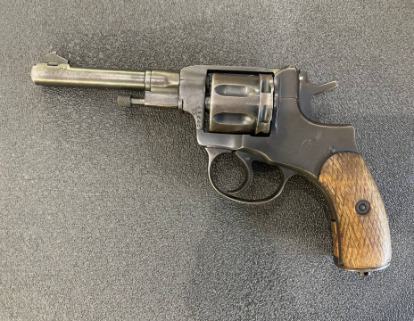 Комісійний револьвер Наган "Комбриг" 1944