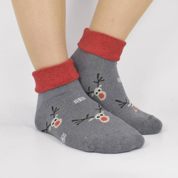 Консервовані Різдвяні Шкарпетки - Незвичайний Подарунок Від Діда Мороза