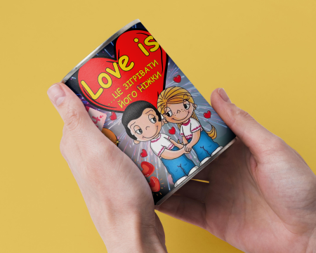 Консервовані шкарпетки Love is...зігрівати його ніжки - Приємний Подарунок На День Закоханих