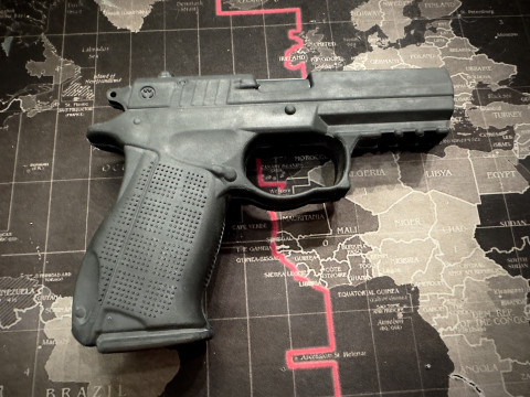 Тренувальний Гумовий Пістолет Форт-17 - Макет для Навчання Самозахисту