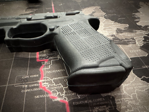 Тренувальний Гумовий Пістолет Форт-17 - Макет для Навчання Самозахисту