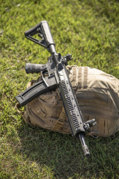 Карабін Мисливський Нарізний Chiappa MFOUR-22 GEN III 22LR 16" Black