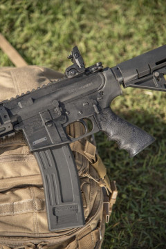 Карабін Мисливський Нарізний Chiappa MFOUR-22 GEN III 22LR 16" Black