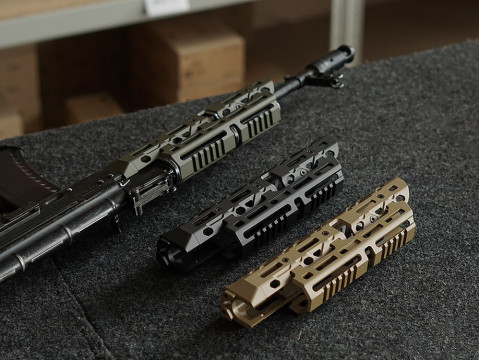 Середня цівка M-LOK з довгою накладкою, чорна, КРУК