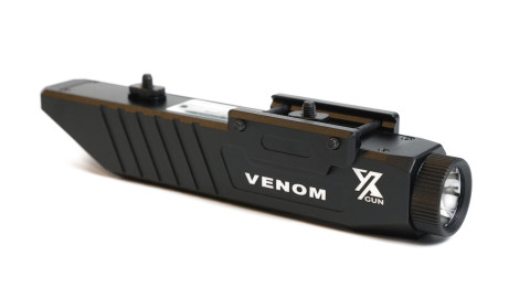 Тактичний ліхтар 1000 Lm з ЛЦУ XGun Venom SOLO COMBO I GR на Picatinny/M-LOK