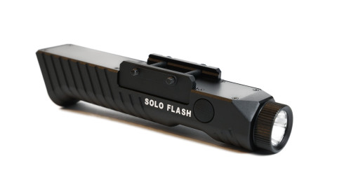 Підствольний ліхтарик XGun VENOM SOLO FLASH 1450 Lm на Weaver/Picatinny