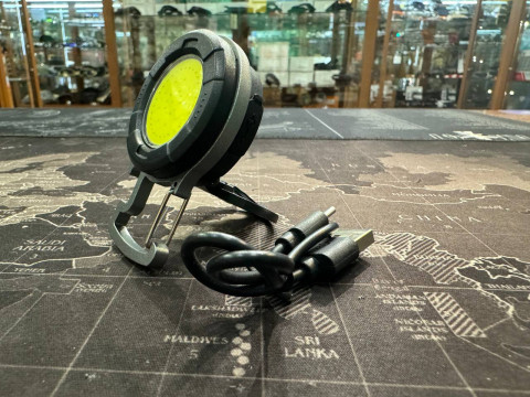 Міні Ліхтарик Брелок Світлодіодний, Ручний Акумуляторний USB Водонепроникний Круглий З Кліпсою