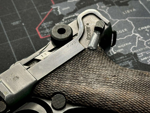 ММГ Luger P.08 Parabellum 1942 Оригінал Массо-Габаритний Макет Деактивований Пістолет Колекційний Екземпляр