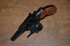 Револьвер под патрон Флобера Streamer 3