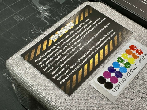 Складной пропеллер FA22.2*7.2 дюйма - 2 листа/пара T-Motor