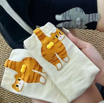 Консервовані Шкарпеточки Від Весняного Котика - Подарунок Із Гумором На 8 Березня