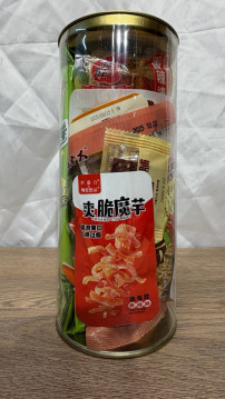 Китайський Мікс Тубус - Справжні Китайські Снеки В Подарунковому Тубусі Для Класного Настрою