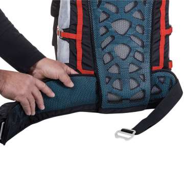 Рюкзак туристический Ferrino Instinct 40+5 White (75654LWW)