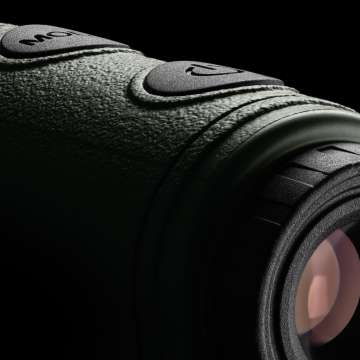 Лазерный дальномер Hawke LRF Vantage 900 LCD (41202)