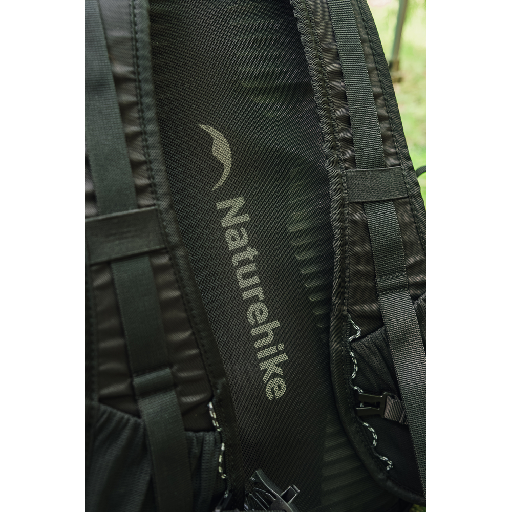 Рюкзак туристичний Naturehike Helium CNK2300016, 30+5 л, коричневий
