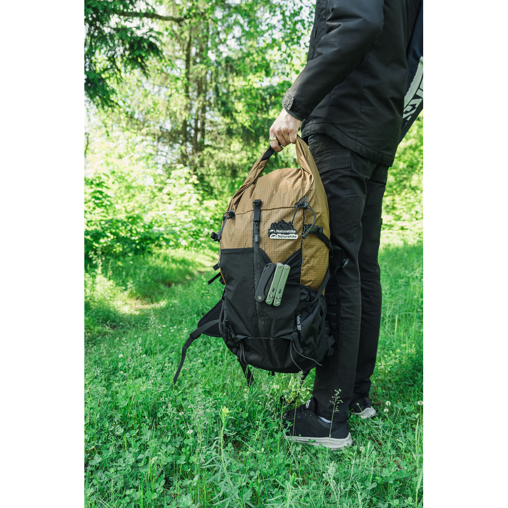 Рюкзак туристичний Naturehike Helium CNK2300016, 30+5 л, коричневий