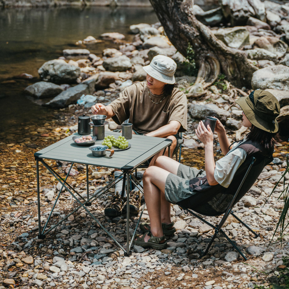 Складаний стіл Naturehike CNK2450JJ013, M, алюміній, сірий