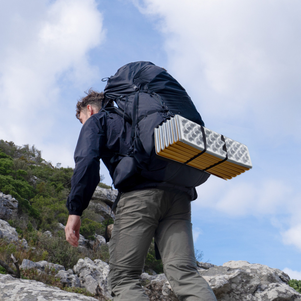 Килимок складний IXPE Naturehike CNK2550WS030, алюмінієва плівка, 18 мм, оливковий-зелений