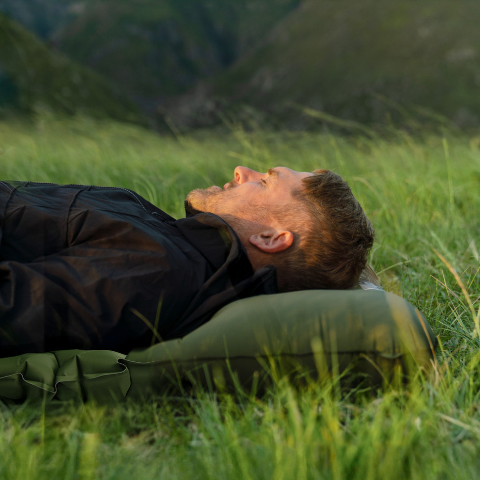 Матрац туристичний надувний двомісний Naturehike CNK2550WS019, 200х125х6.5 см, зелений із вбудованою помпою для надування