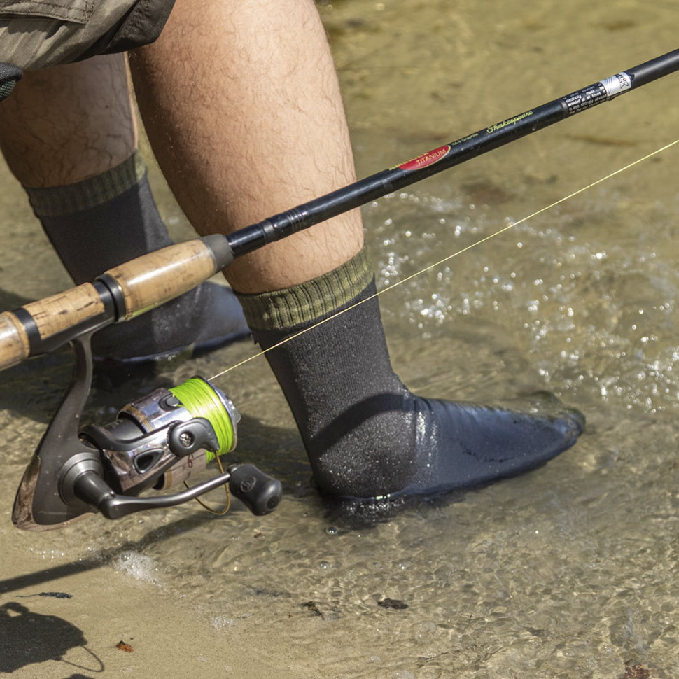 Шкарпетки водонепроникні Dexshell Thermlite, p-p L, з зеленою смужкою