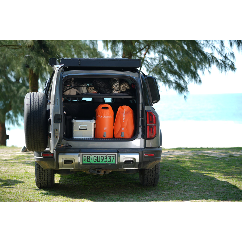 Душ портативний із ємністю та насосом Flextail Tiny Shower Bag, 20л, помаранчевий