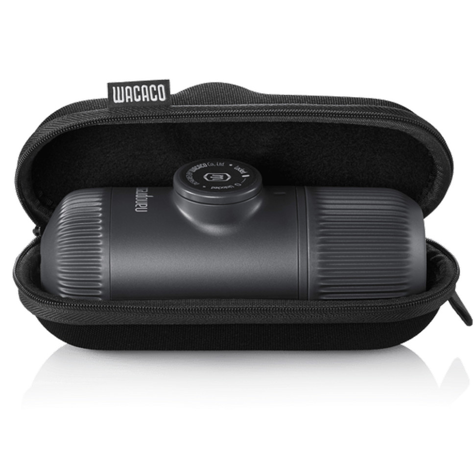 Портативна еспресо-кавоварка Wacaco Nanopresso сіра з чохлом, механічна, для меленої кави