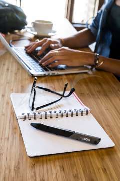 Мультитул SOG Baton Q1 ц: чорний