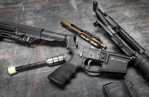 Карабин JP Enterprises JP-15 Ultralight Ready Rifle кал. .223 Rem. Ствол - 40 см. Цвет - черный