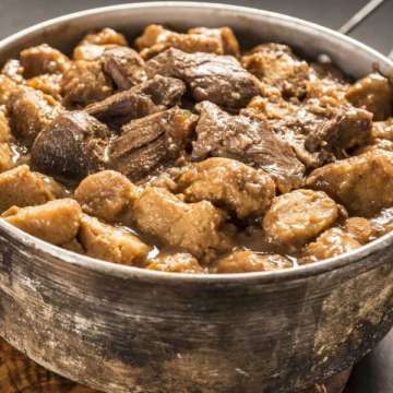 Рагу с оленины и пельменями Adventure Menu