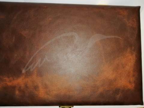 Кейс Emmebi 363/UM04. Довжина 94 см. Коричневий