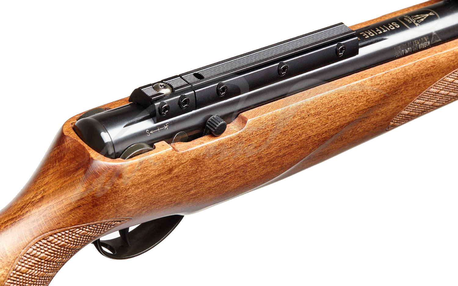 Винтовка пневматическая BSA Spitfire 10 кал. 4.5 мм с оптическим прицелом 3-9х40