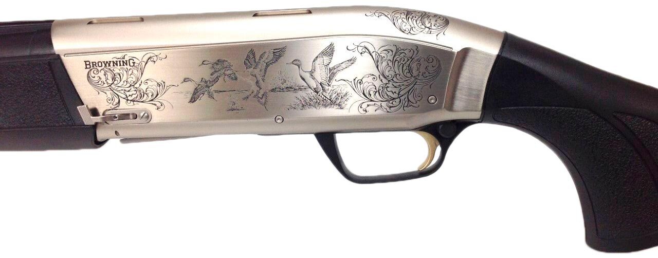 Ружьё Browning Maxus Ultimate Ducks кал. 12/89. Ствол - 76 см