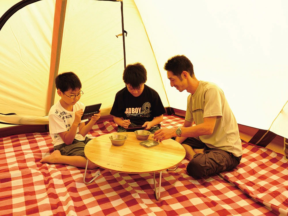 Стол Snow Peak LV-071TR Single Action Table Low M