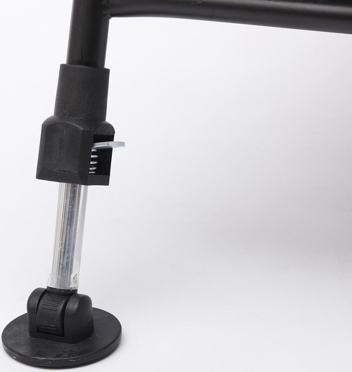 Кресло Prologic Avenger Relax Camo Chair W/Armrests & Covers