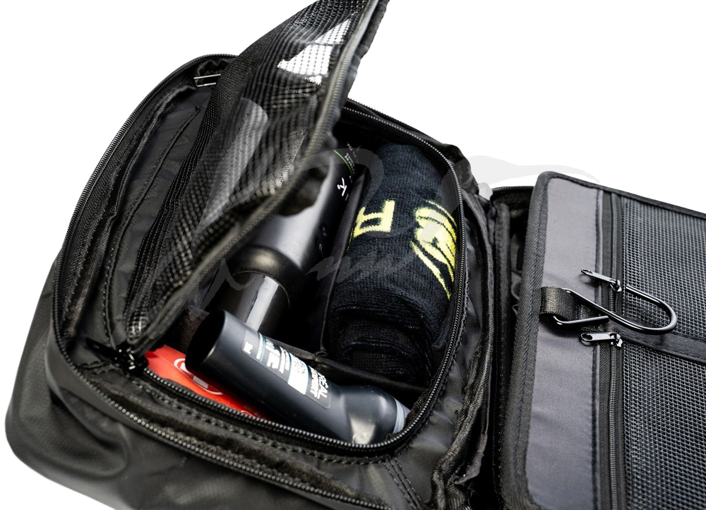 Косметичка RidgeMonkey LX Bath Towel and Weatherproof Shower Caddy Set с полотенцем